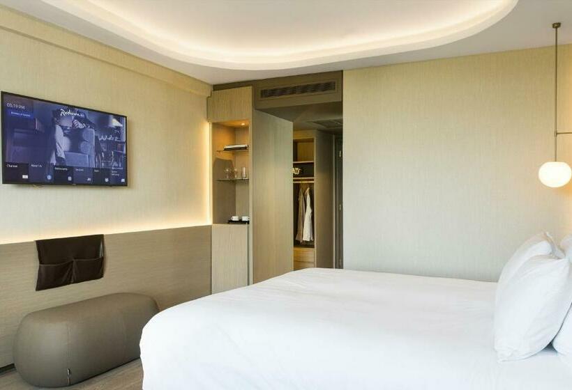 프리미엄 룸, Radisson Blu Park Hotel Athens