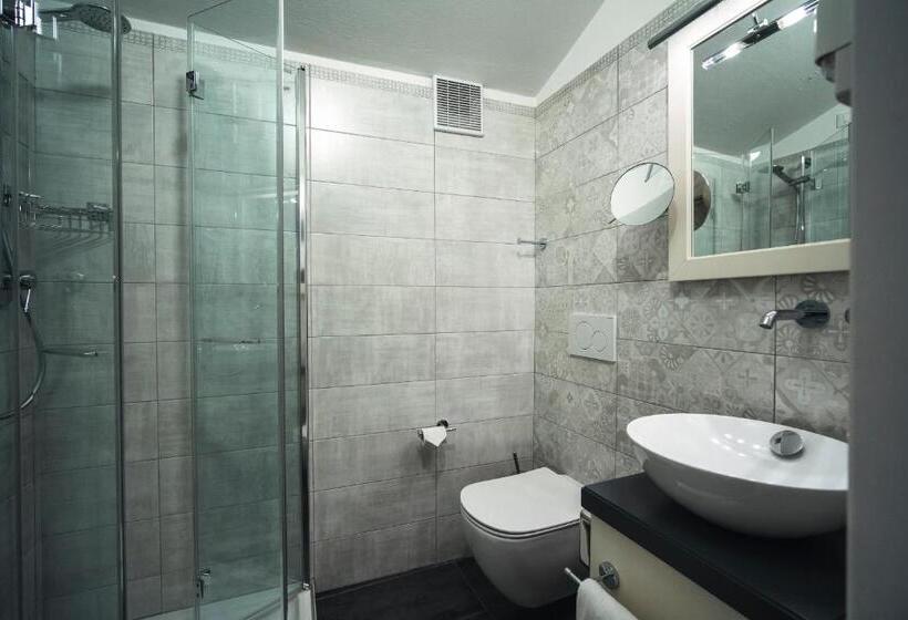 Полулюкс Повышенной Комфортности, Bonotto Hotel Belvedere
