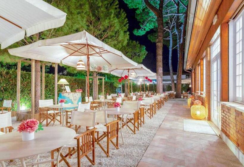 اتاق عادی یک تخته, La Pineta Al Mare