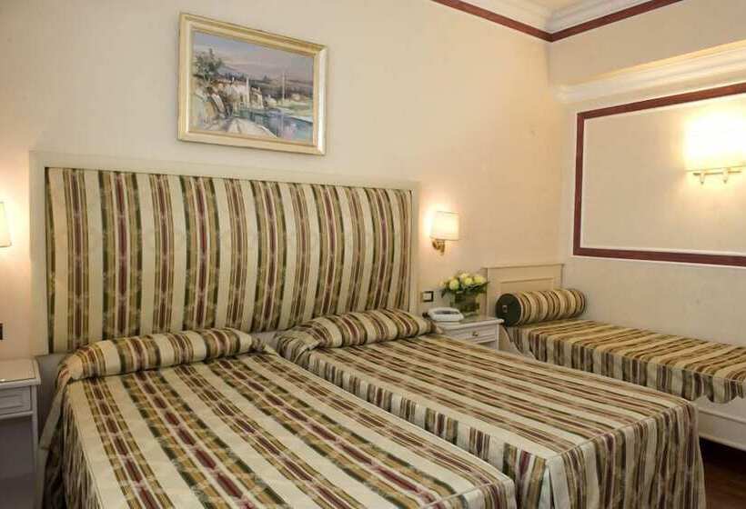 스탠다드 트리플 룸, Park Hotel Villaferrata