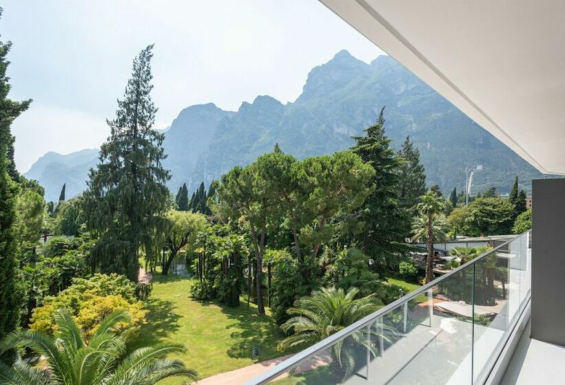 스탠다드 룸 공원 전망, Du Lac Et Du Parc Grand Resort