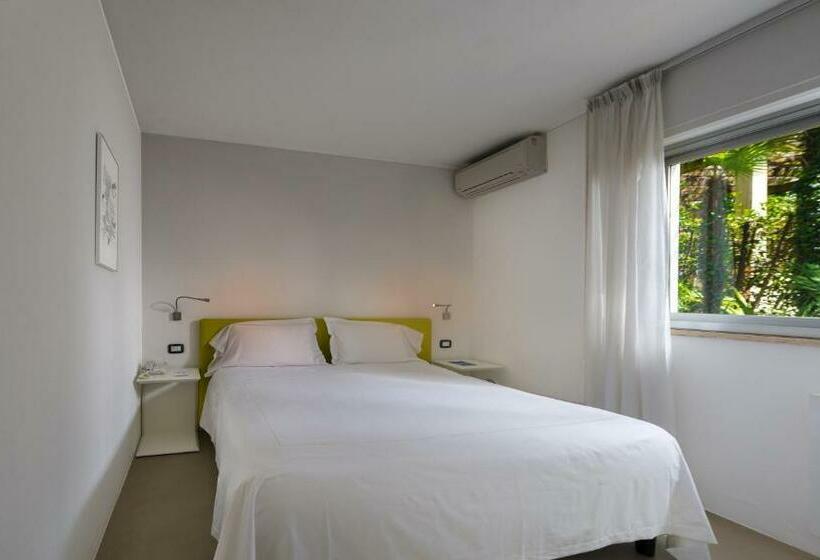 스탠다드 방갈로, Du Lac Et Du Parc Grand Resort