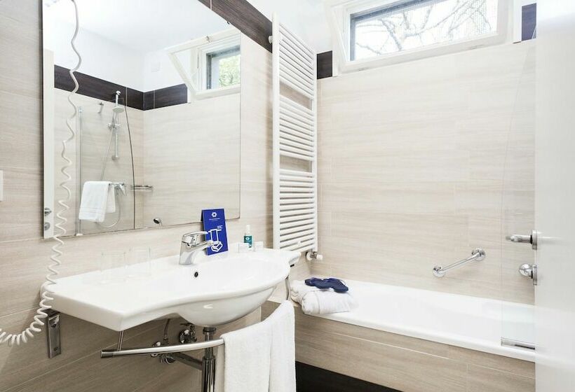 스탠다드 방갈로 정원 전망, Du Lac Et Du Parc Grand Resort