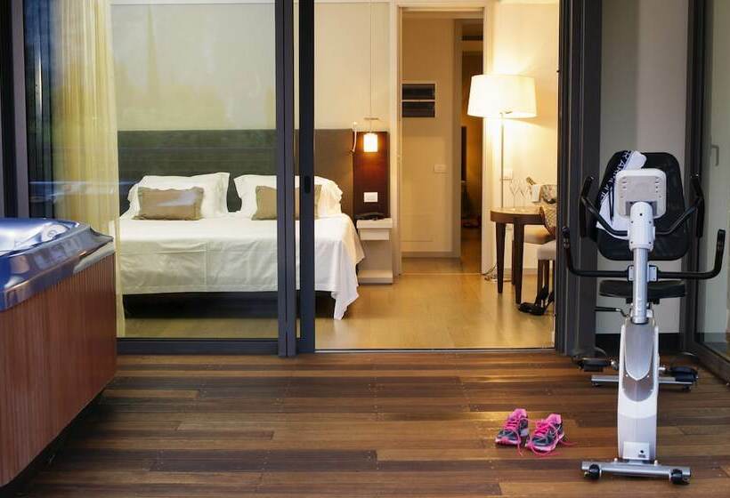 디럭스 룸 호수 전망, Du Lac Et Du Parc Grand Resort