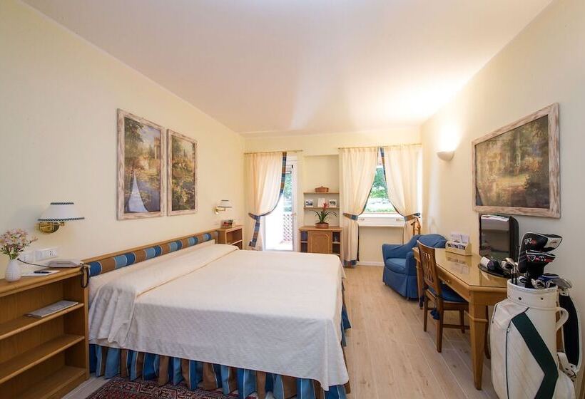 デラックスルーム, Gallia Palace Hotel   Relais & Châteaux