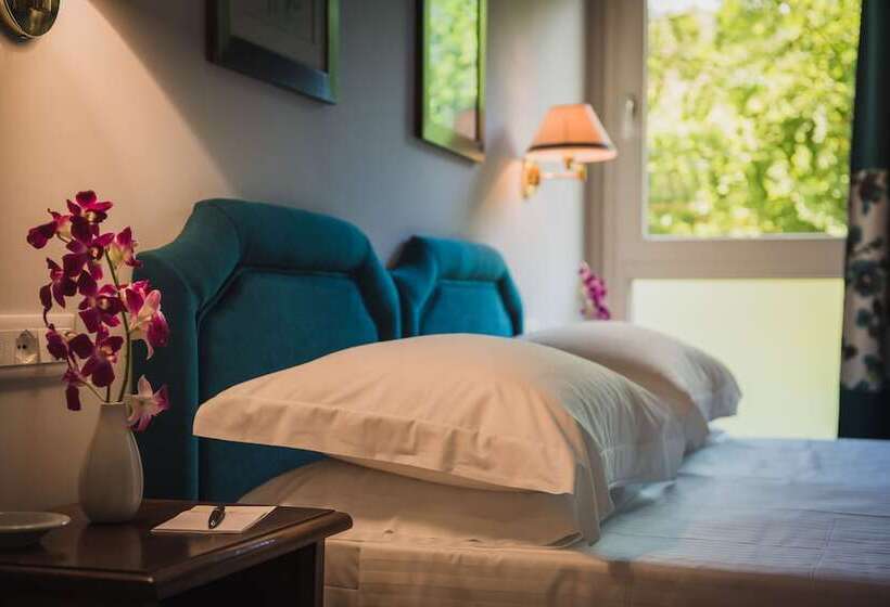 Семейный Номер, Gallia Palace Hotel   Relais & Châteaux