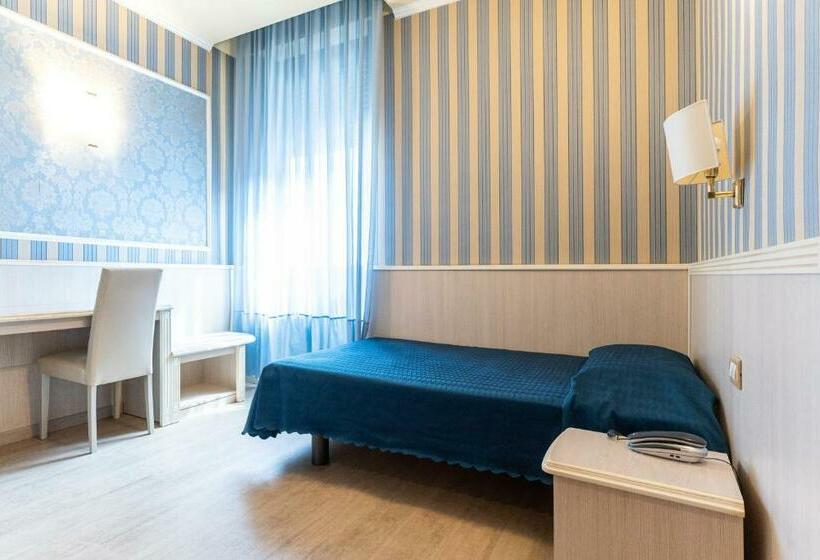 اتاق استاندارد یک نفره, Garda