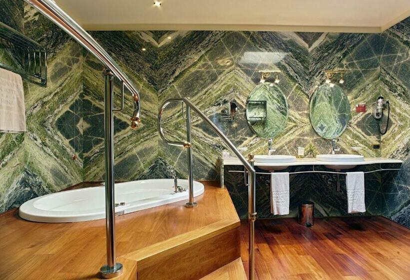 Люкс, Villa Quaranta Tommasi Wine Hotel & Spa