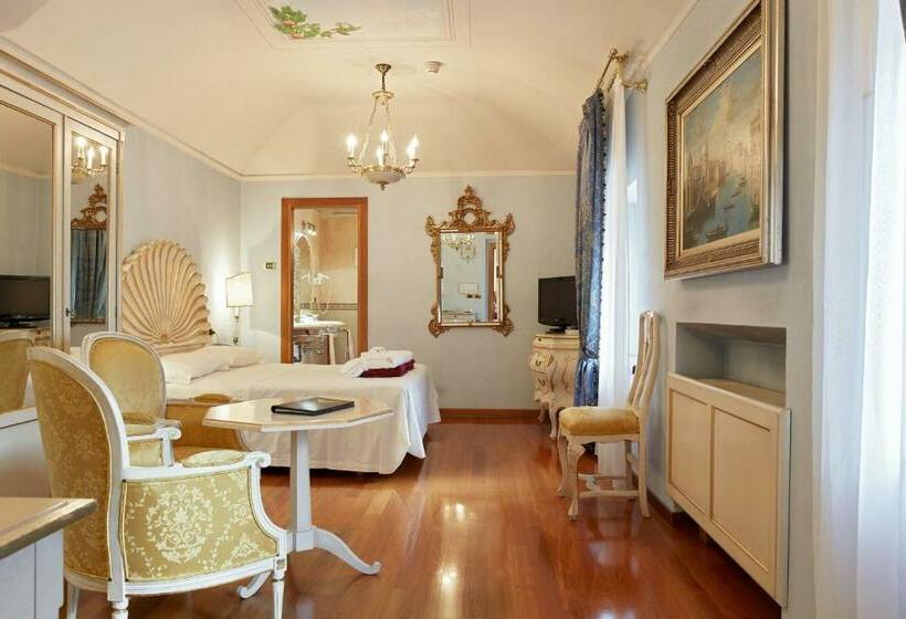 Mini Suite, Villa Quaranta Tommasi Wine Hotel & Spa