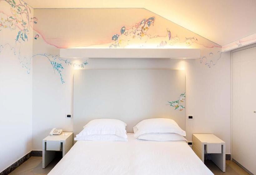 标准间侧面带海景, Art Hotel Gran Paradiso