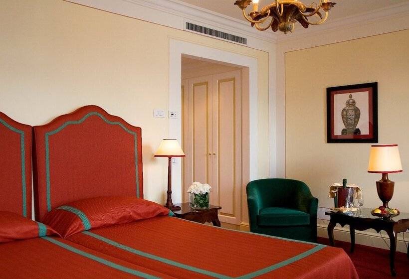 اتاق لوکس با چشم‌انداز, Grand Hotel Majestic