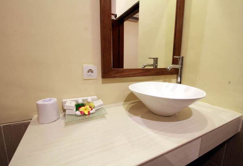 Номер Deluxe, Diwangkara Beach Hotel And Resort