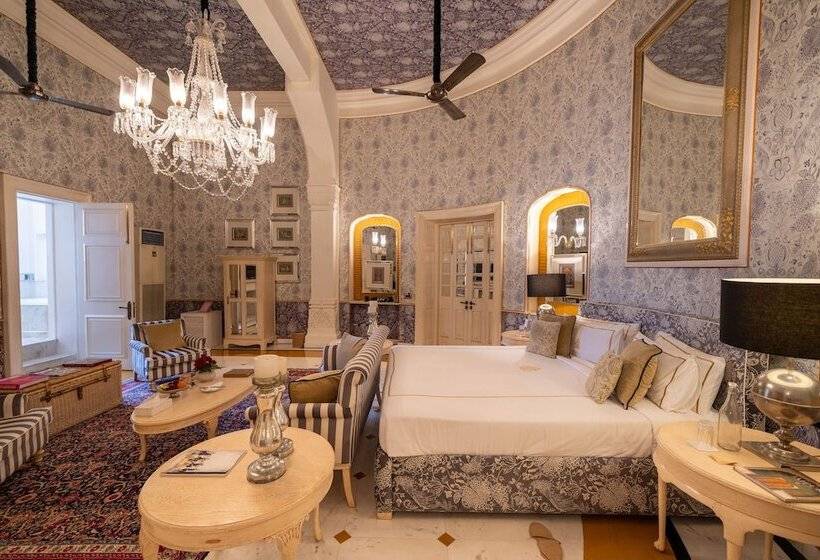 标准间, Rajmahal Palace Raas