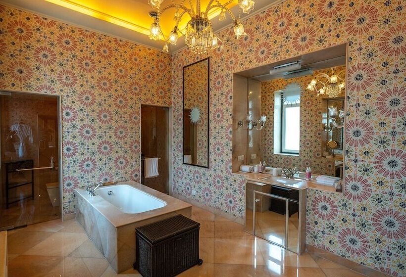 套房, Rajmahal Palace Raas
