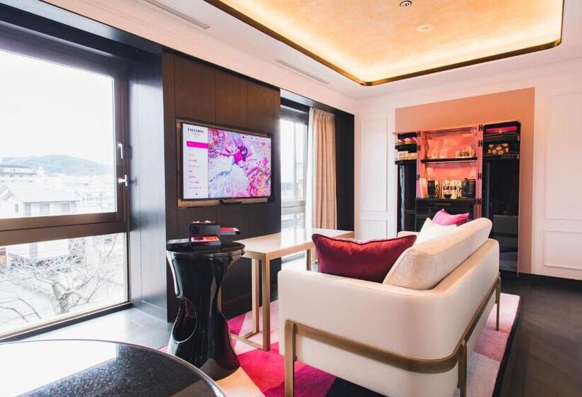 Люкс Престиж, Fauchon Hotel Kyoto   A Member Of The Leading Hotels Of The World