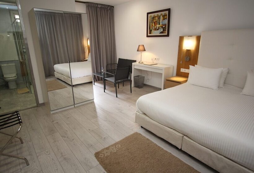 标准工作室, Casablanca Suites & Spa