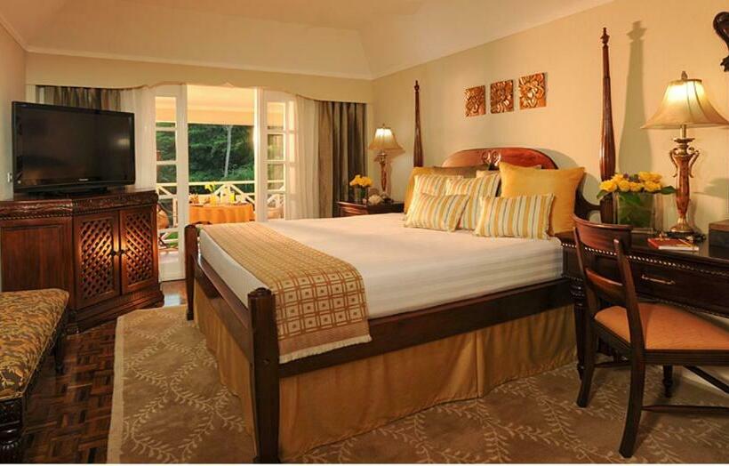 خانه 1 خوابه, Sandals Ochi Beach All Inclusive Resort  Couples Only