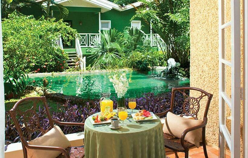 خانه 1 خوابه, Sandals Ochi Beach All Inclusive Resort  Couples Only