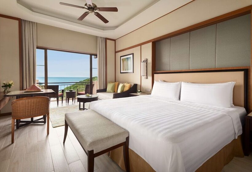 Номер Deluxe Вид на Море, Shangri La Rasa Sayang, Penang