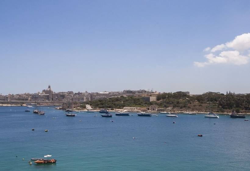 اتاق سوپریور با چشم‌انداز دریا, Sliema Hotel By St Hotels