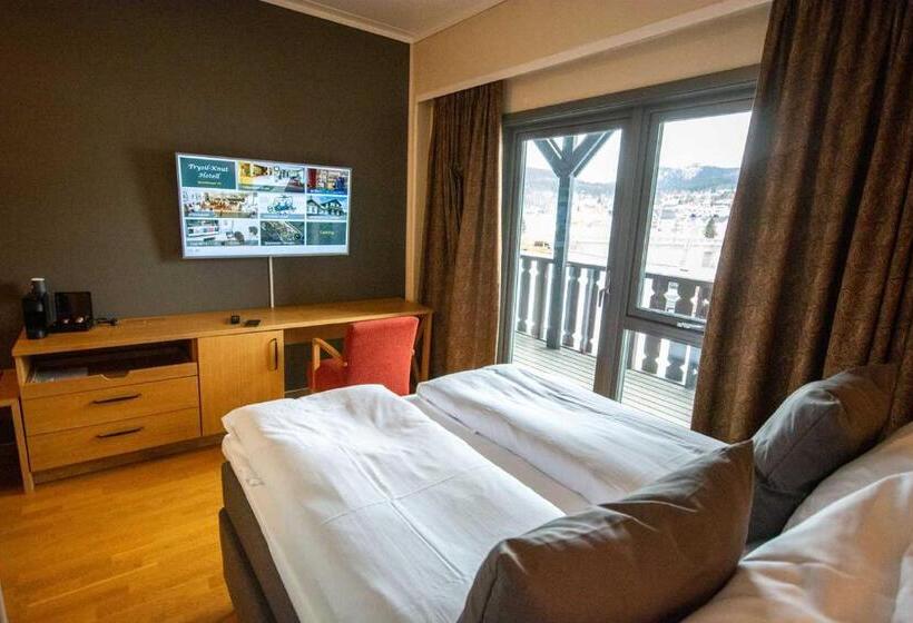 Номер Стандарт, Trysil Knut