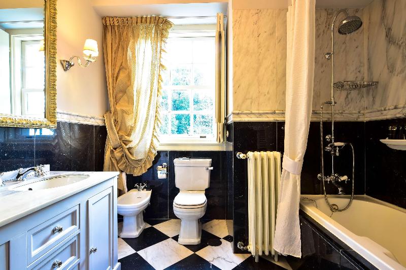 プールの見えるスーペリアルーム, Valverde Sintra Palácio De Seteais   The Leading Hotels Of The World