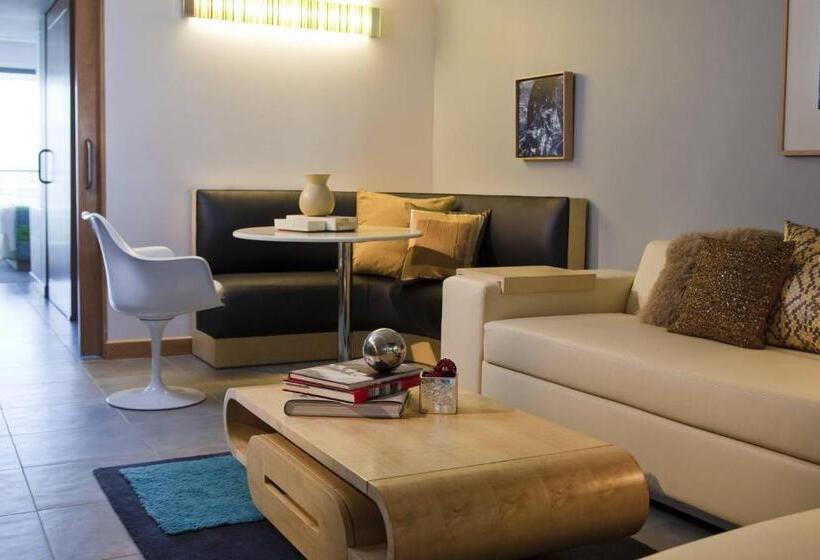 سوئیت با تخت بزرگ, La Concha Renaissance San Juan Resort