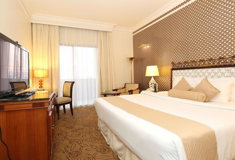 Номер Deluxe, Mercure  Khamis Mushayt