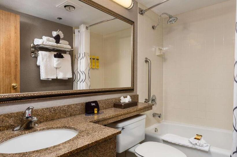 Standardzimmer Kingsize Bett, Best Western Plus Landmark Inn