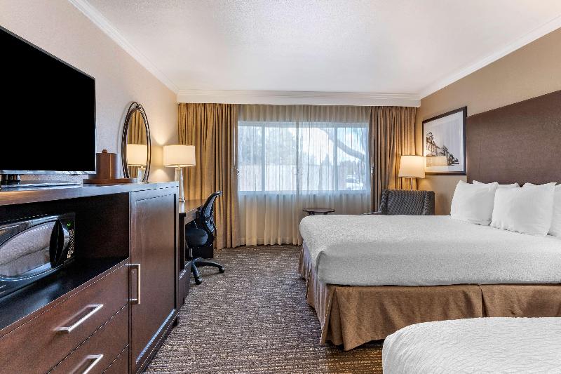 Quarto Estandar Cama Queen, Best Western Plus Garden Court Inn