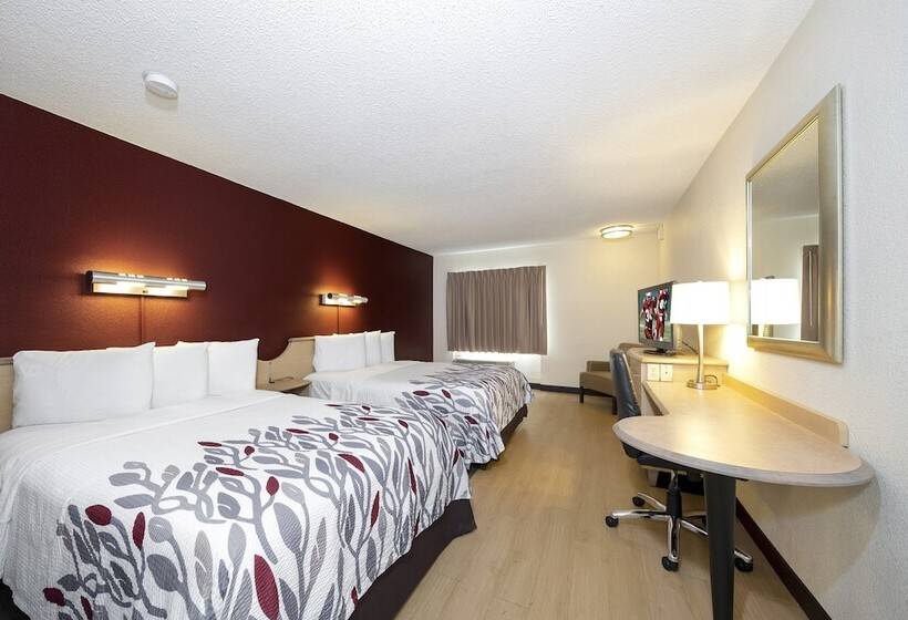 Suite, Red Roof Inn Myrtle Beach Hotel   Market Commons