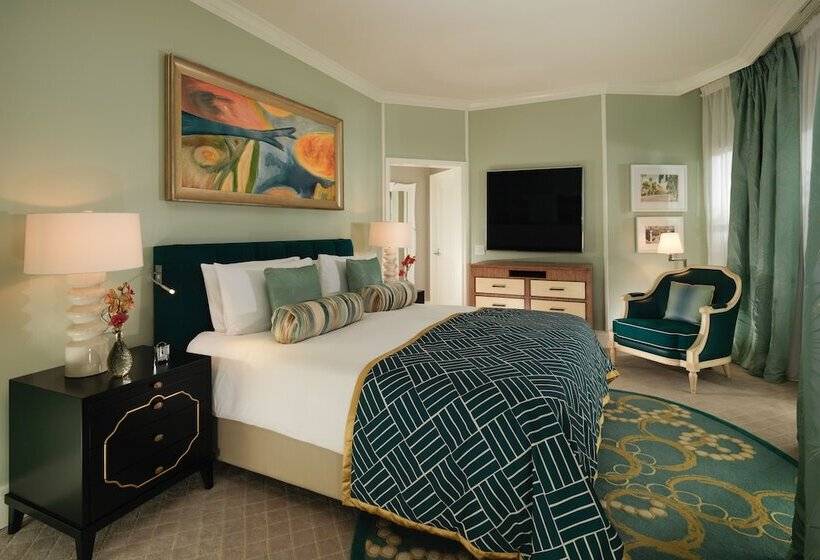 Люкс, The Beverly Hills Hotel   Dorchester Collection