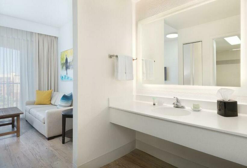 장애인을 위한 스위트, Sirata Beach Resort