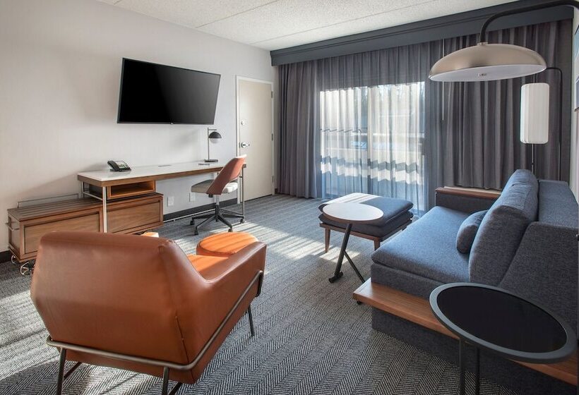 Люкс, Courtyard By Marriott Rye