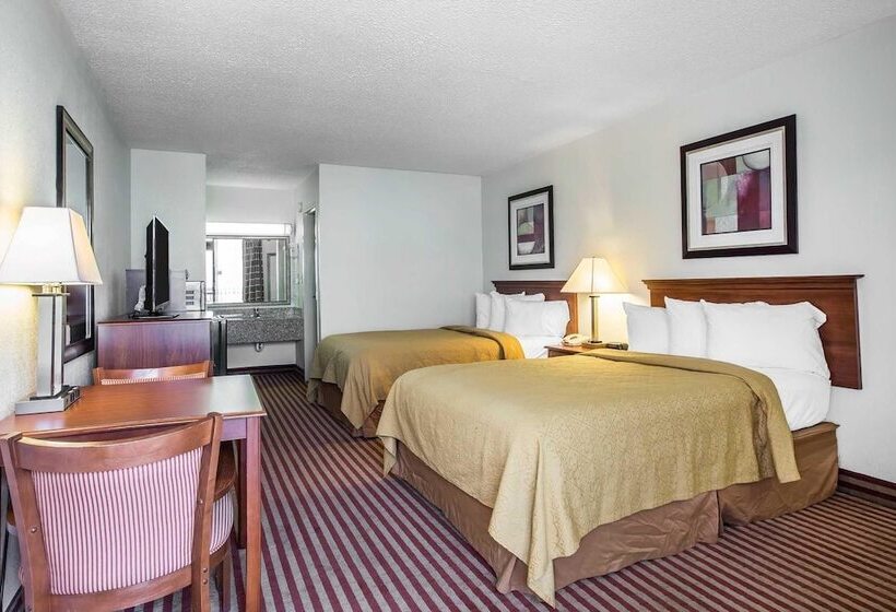 스탠다드 룸 더블 침대 2개, Quality Inn Madison