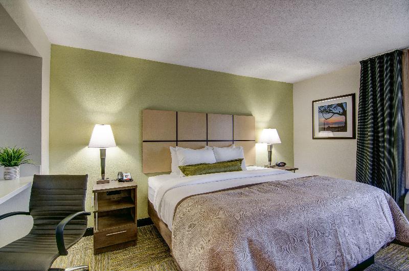 Люкс Кровать Кинг, Candlewood Suites Richmond   West Broad, An Ihg