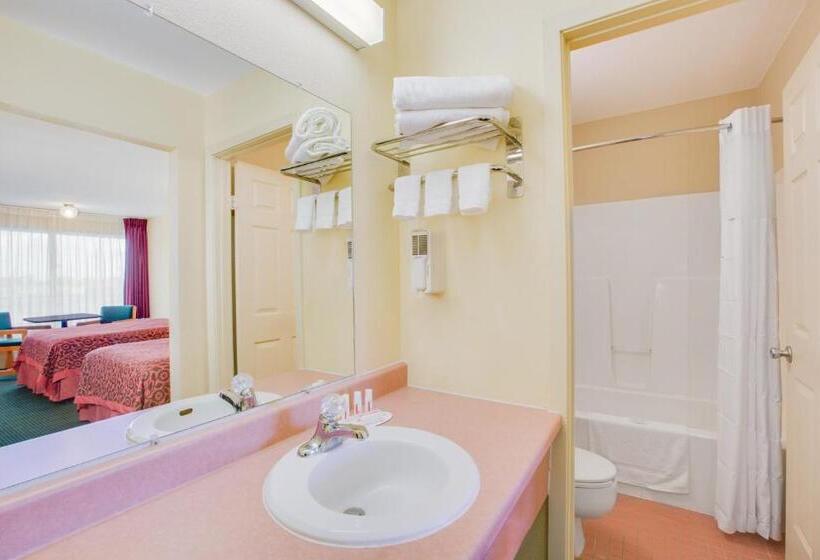 Стандартный Номер Кровать Кинг, Days Inn By Wyndham Newport