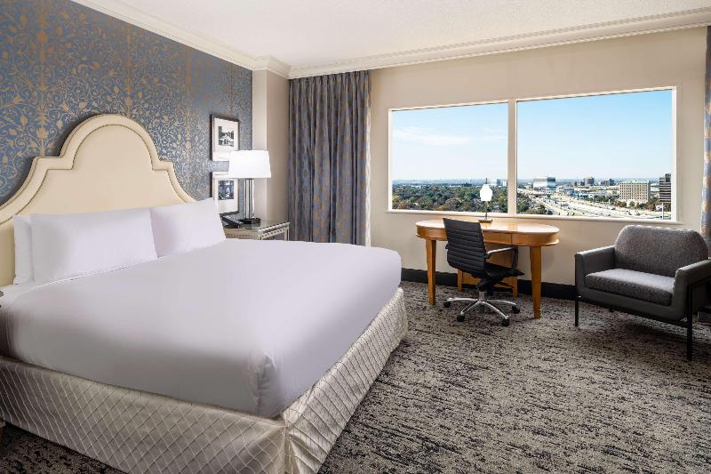 キングサイズベッドのデラックスルーム, Hilton Dallas Lincoln Centre