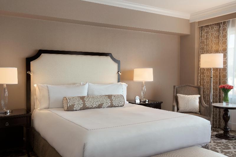 חדר סטנדרט עם מיטת קינג, Fairmont San Francisco