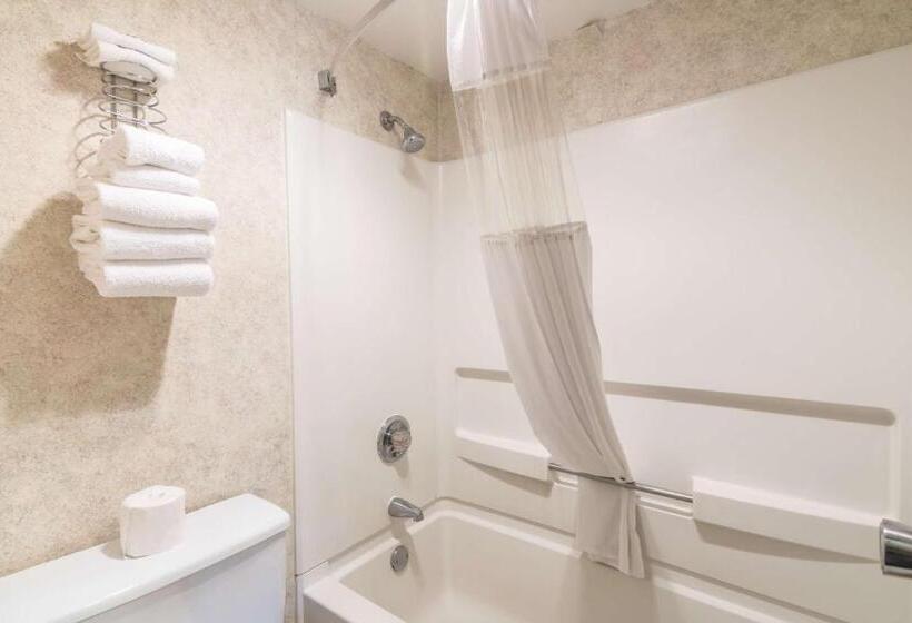 Стандартный Номер Кровать Кинг, Motel 6eau Claire, Wi