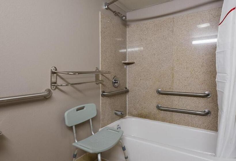 장애인을 위한 수피리어 룸, Red Roof Inn Hartford  New Britain