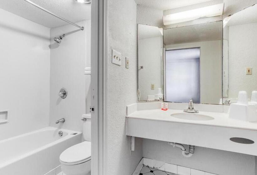 Номер Стандарт, Sunset Inn Oklahoma City
