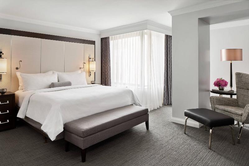 اتاق استاندارد با تخت بزرگ برای معلولان, Jw Marriott Washington, Dc