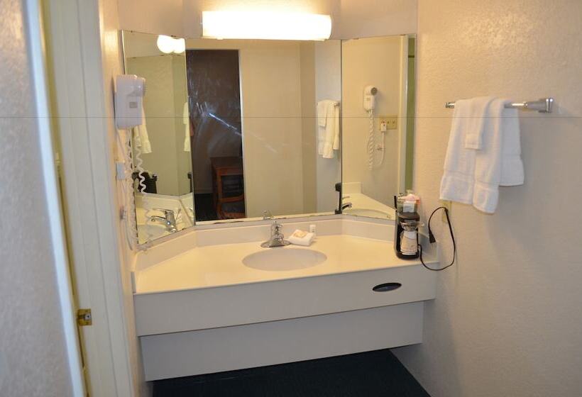 Номер Стандарт 2 Двуспальные Кровати, Magnuson Hotel Texarkana