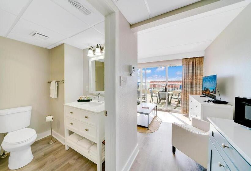 스위트 킹사이즈 침대, Montreal Beach Resort