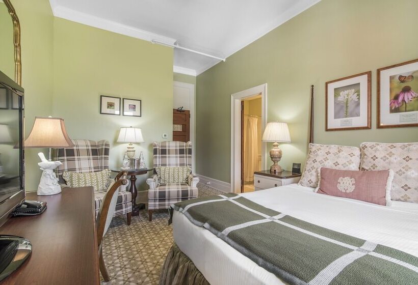 Семейный Номер, Omni Mount Washington Resort & Spa