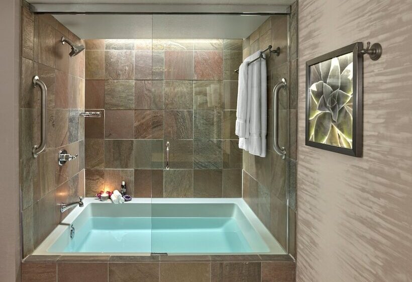 סוויטה, Loews Ventana Canyon Resort