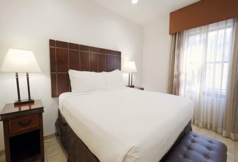 스위트, Los Abrigados Resort And Spa