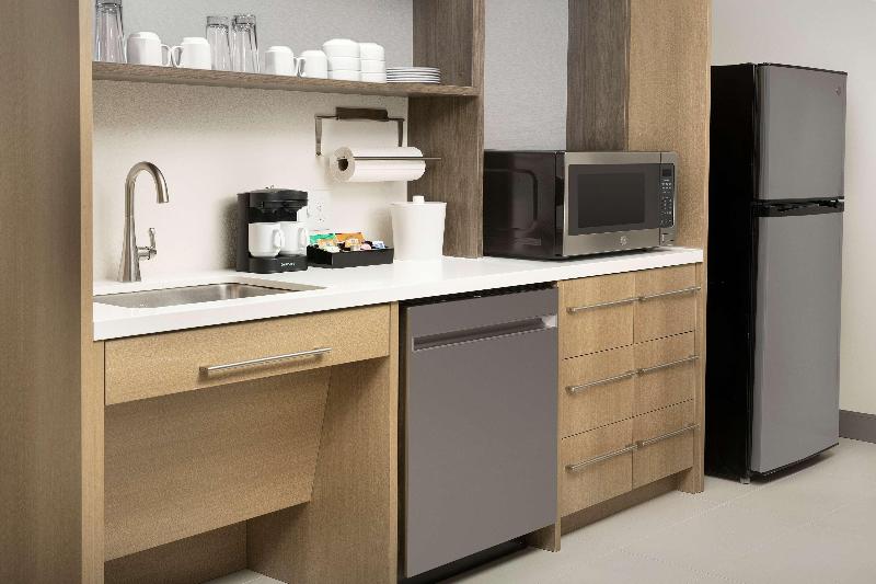 اتاق استاندارد برای معلولان, Pacific Terrace