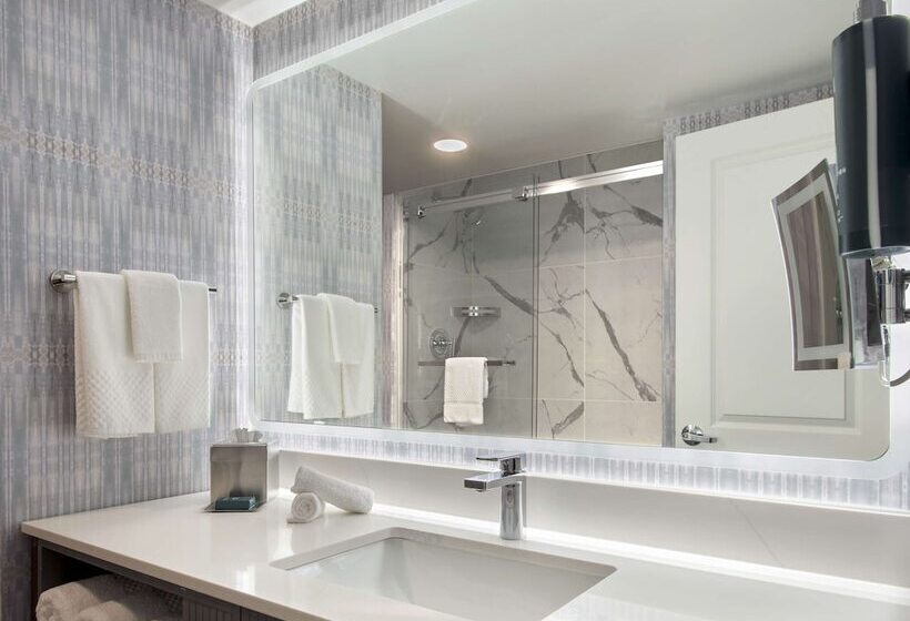 Номер Стандарт 2 Двуспальные Кровати, Doubletree By Hilton Poughkeepsie